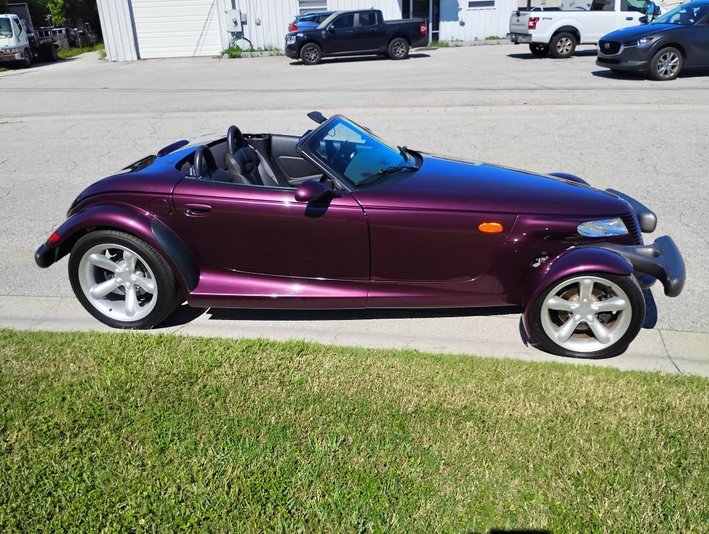 1997 Plymouth Prowler Base - Photo 9