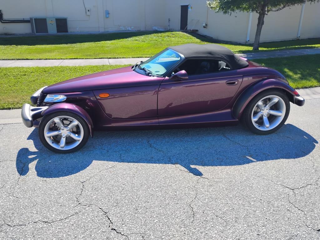 1997 Plymouth Prowler Base - Photo 17